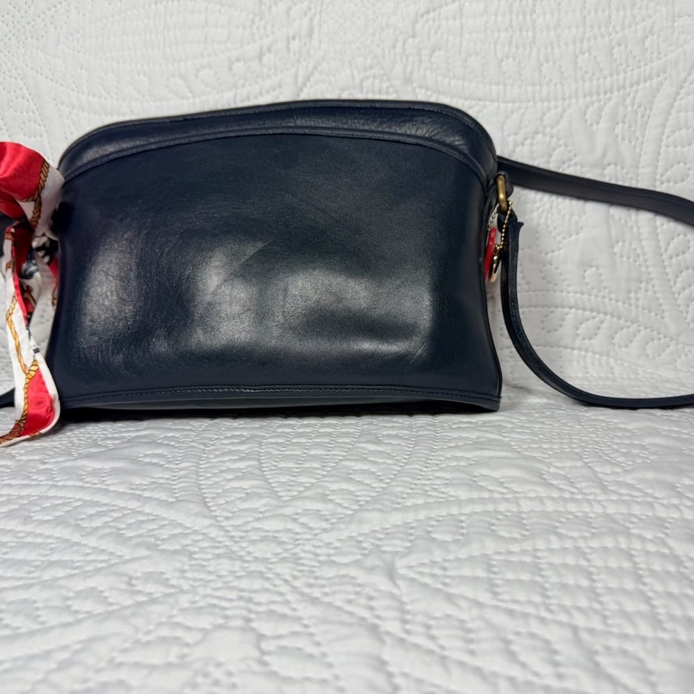 Vintage Coach Anderson 9976 in Navy Blue - Picture 3 of 8